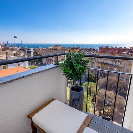 Apartamento Aenei Delux Rijeka Exterior foto