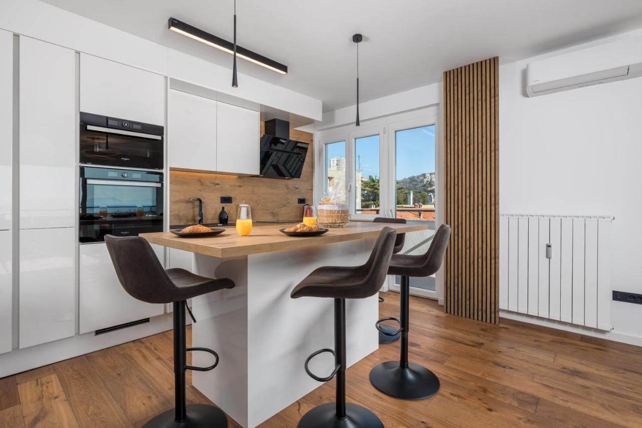 Apartamento Aenei Delux Rijeka Exterior foto