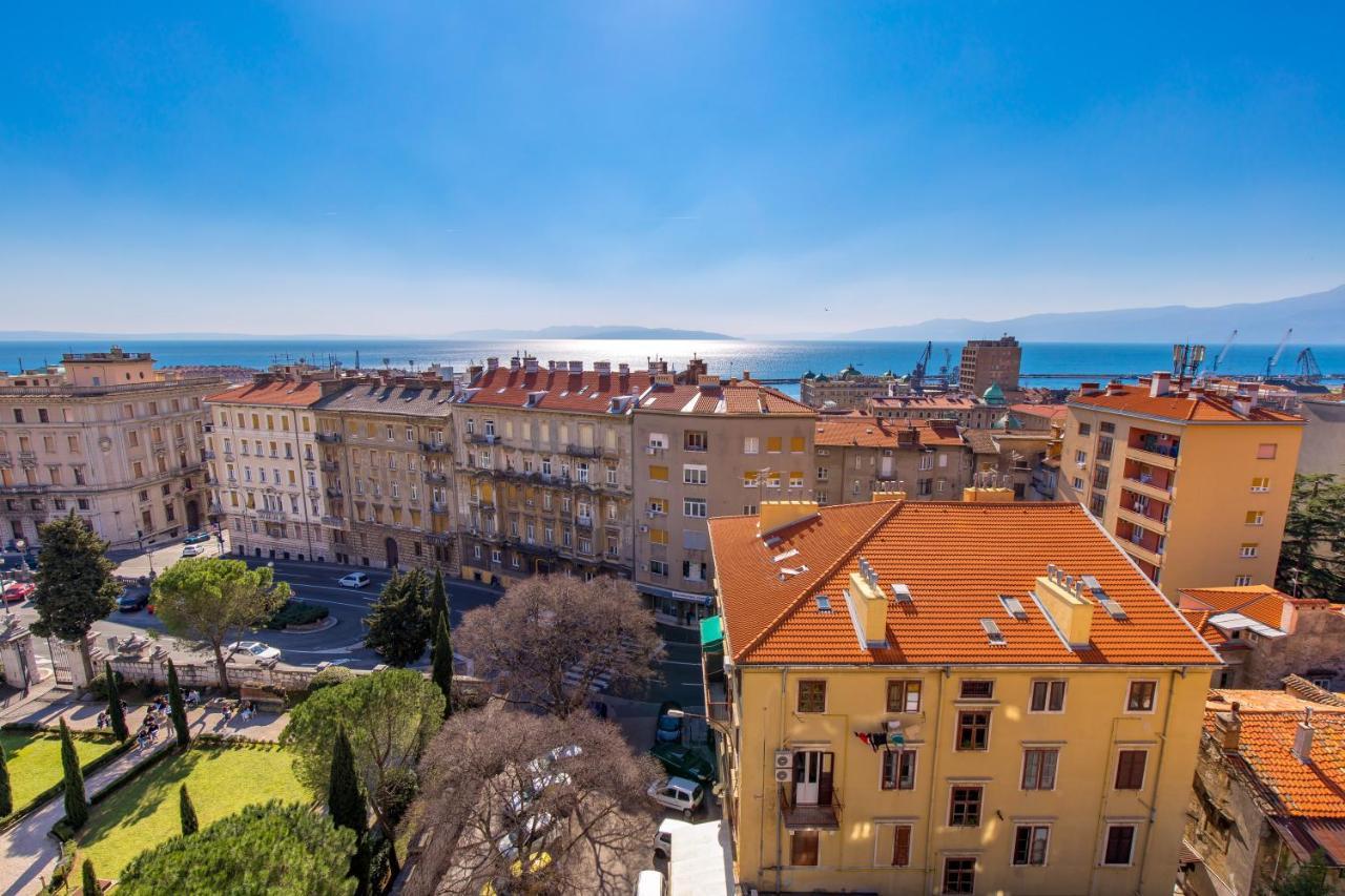 Apartamento Aenei Delux Rijeka Exterior foto