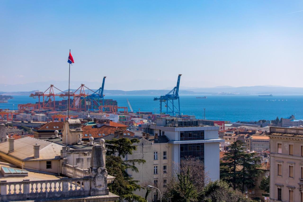 Apartamento Aenei Delux Rijeka Exterior foto