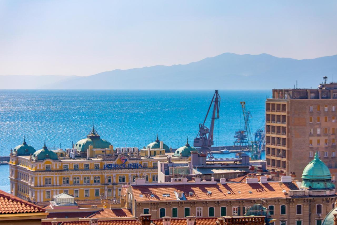 Apartamento Aenei Delux Rijeka Exterior foto